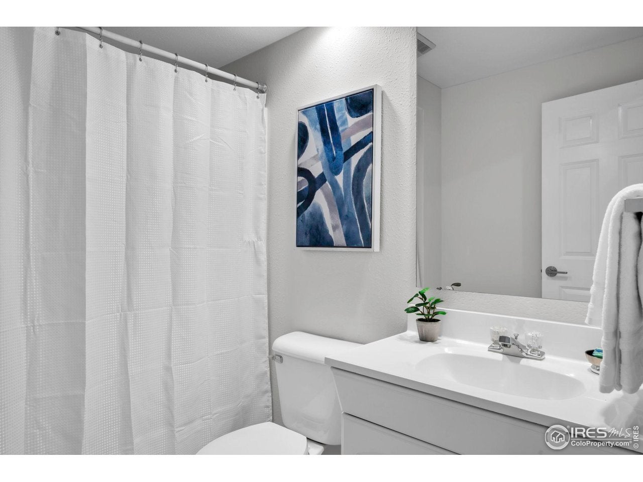 Boulder, Colorado, 80304, United States, 4 Bedrooms Bedrooms, ,5 BathroomsBathrooms,Residential,Active,1997577