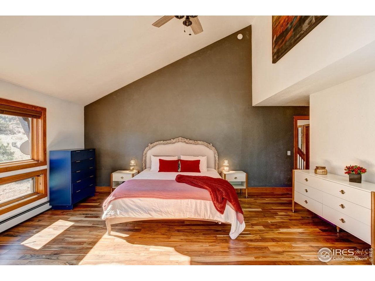 Estes Park, Colorado, 80517, United States, 4 Bedrooms Bedrooms, ,3 BathroomsBathrooms,Residential,Active,1990027