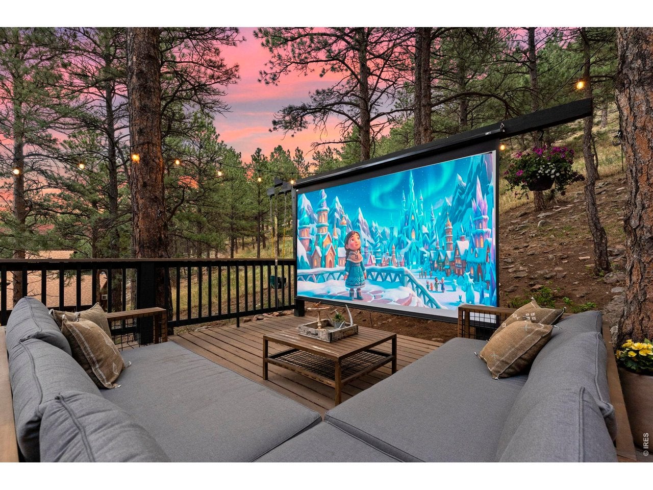 Boulder, Colorado, 80304, United States, 4 Bedrooms Bedrooms, ,4 BathroomsBathrooms,Residential,Contingent,2045742