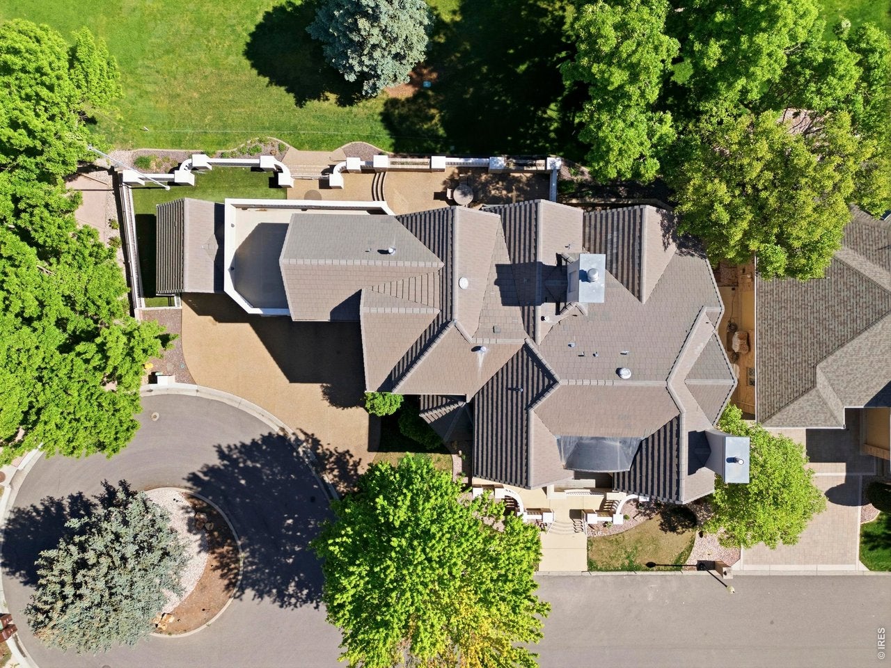 Fort Collins, Colorado, 80524, United States, 3 Bedrooms Bedrooms, ,5 BathroomsBathrooms,Residential,Contingent,2045710