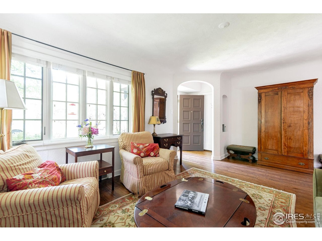 Boulder, Colorado, 80302, United States, 5 Bedrooms Bedrooms, ,2 BathroomsBathrooms,Residential,Active,1997618