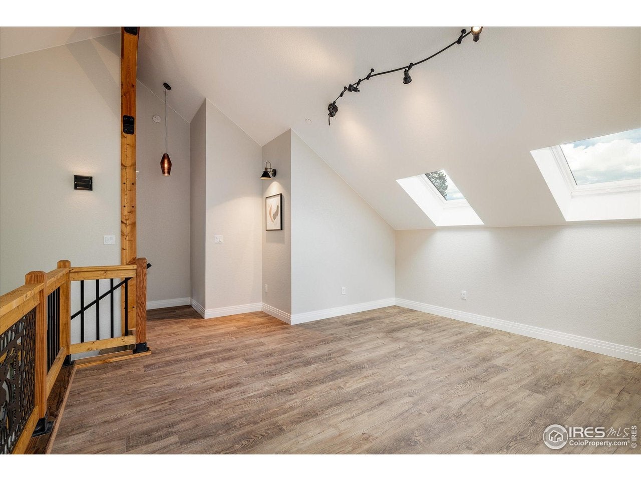 Golden, Colorado, 80403, United States, ,3 BathroomsBathrooms,Residential,Active,1888512