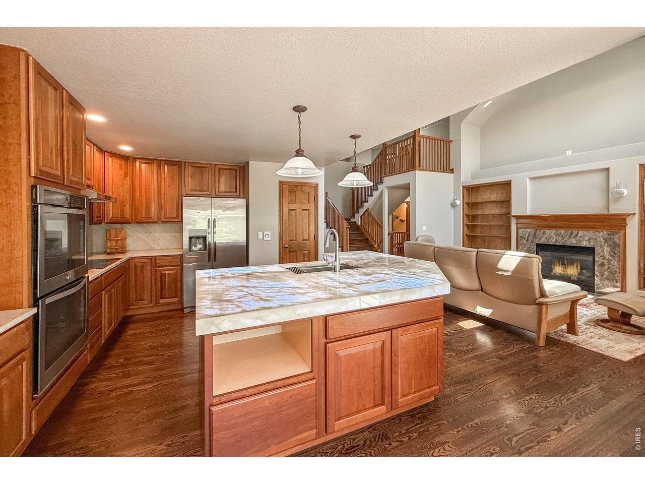 Longmont, Colorado, 80503, United States, 5 Bedrooms Bedrooms, ,5 BathroomsBathrooms,Residential,Active,2045796