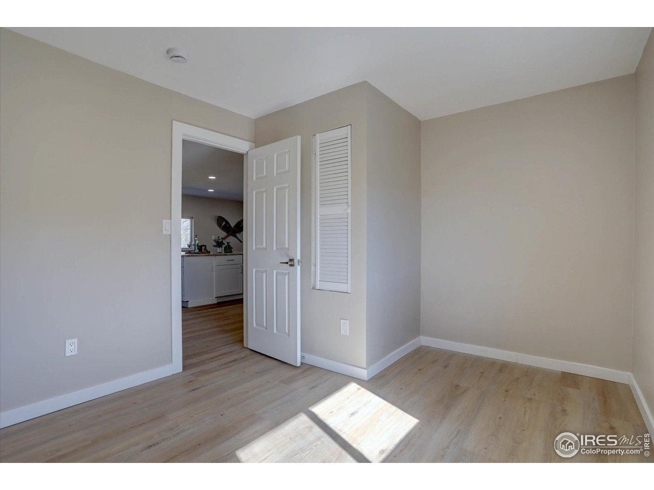 Lyons, Colorado, 80540, United States, 3 Bedrooms Bedrooms, ,2 BathroomsBathrooms,Residential,Active,1969834