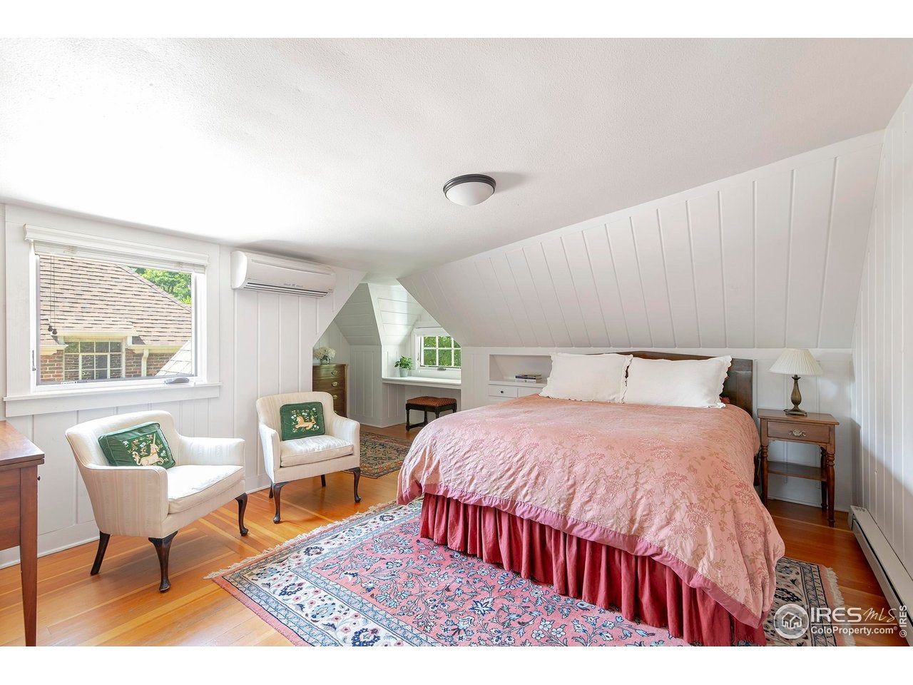 Boulder, Colorado, 80302, United States, 5 Bedrooms Bedrooms, ,2 BathroomsBathrooms,Residential,Active,1997618