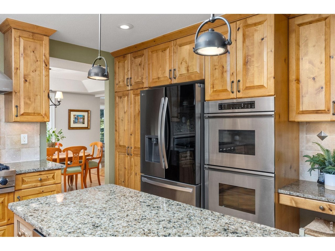 Louisville, Colorado, 80027, United States, 5 Bedrooms Bedrooms, ,5 BathroomsBathrooms,Residential,Active,2041594