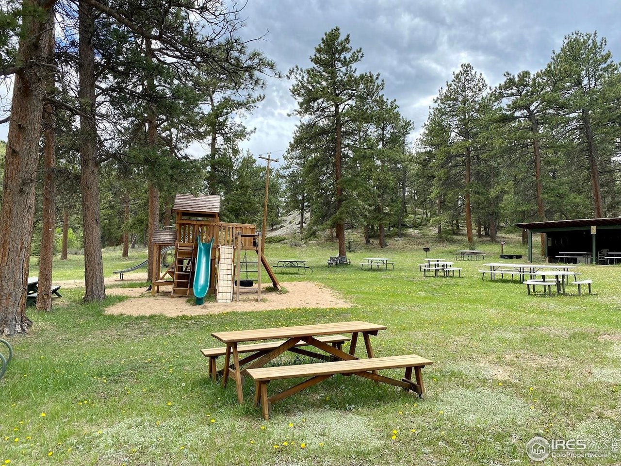 Lyons, Colorado, 80540, United States, 5 Bedrooms Bedrooms, ,4 BathroomsBathrooms,Residential,Active,2006864