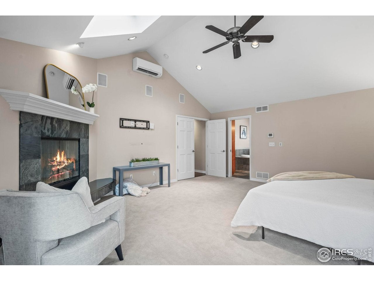 Boulder, Colorado, 80301, United States, 3 Bedrooms Bedrooms, ,4 BathroomsBathrooms,Residential,Active,1997580