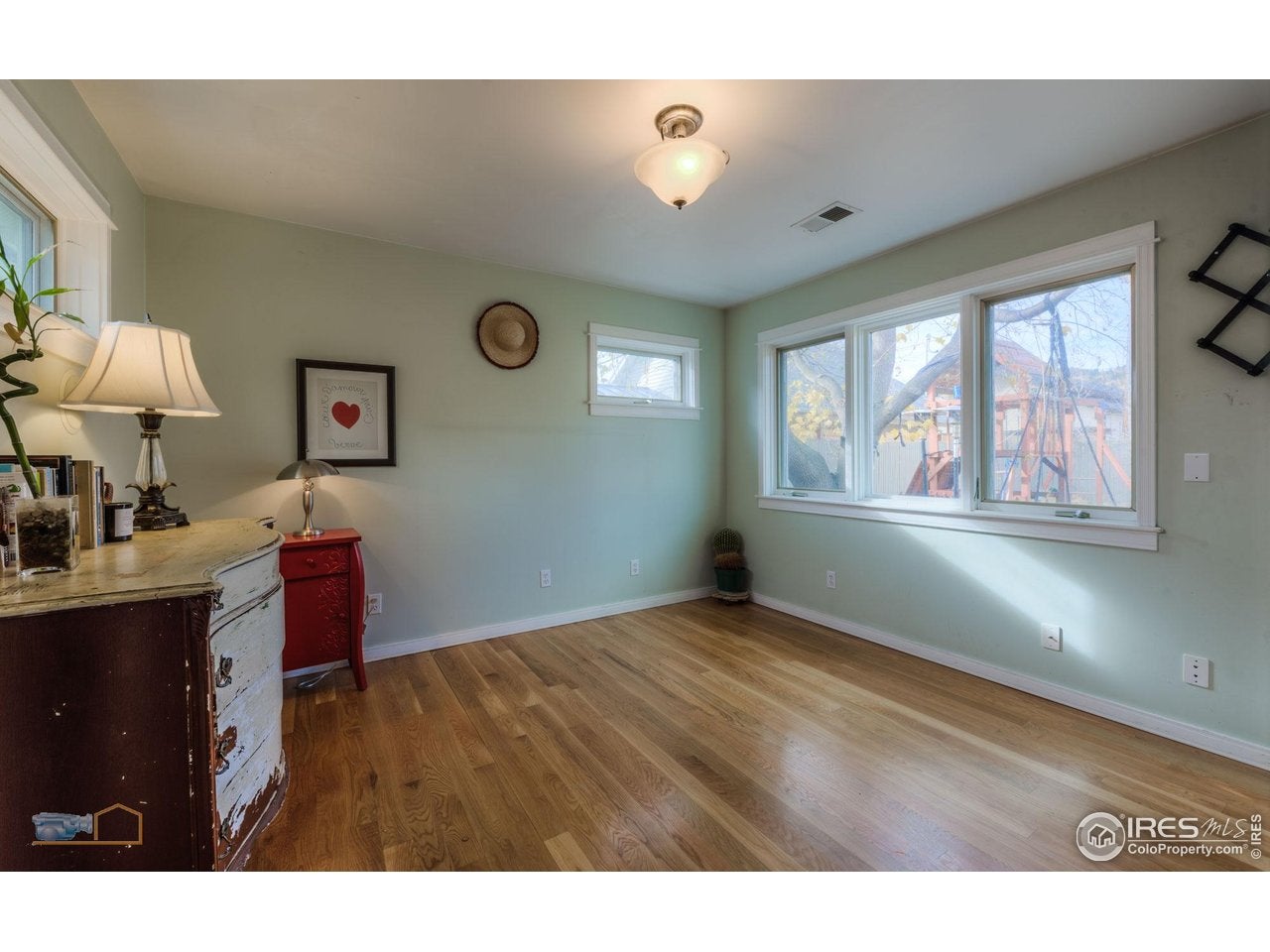 Boulder, Colorado, 80304, United States, 4 Bedrooms Bedrooms, ,3 BathroomsBathrooms,Residential,Active,2006814