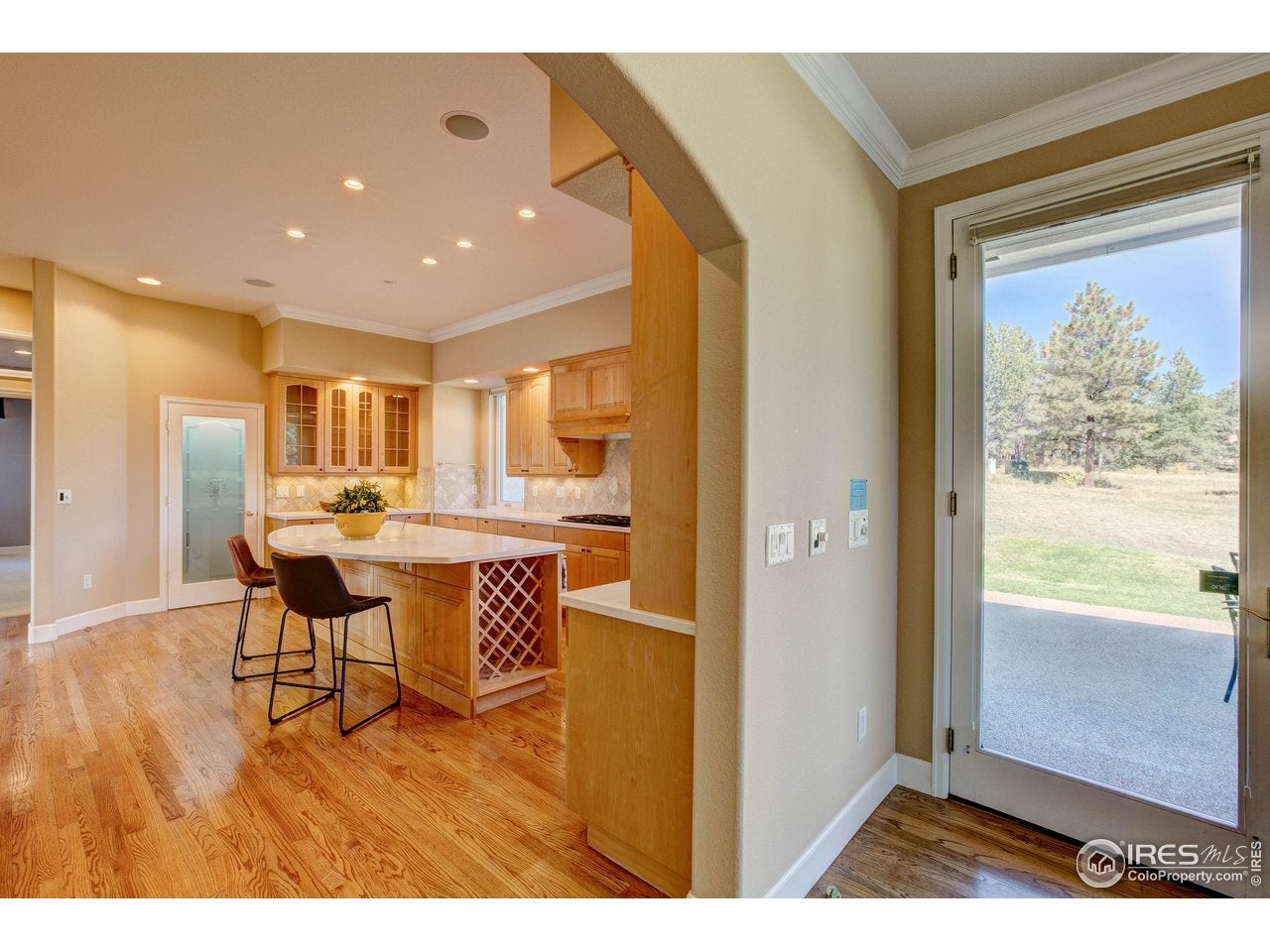 Estes Park, Colorado, 80517, United States, 4 Bedrooms Bedrooms, ,3 BathroomsBathrooms,Residential,Active,1952630