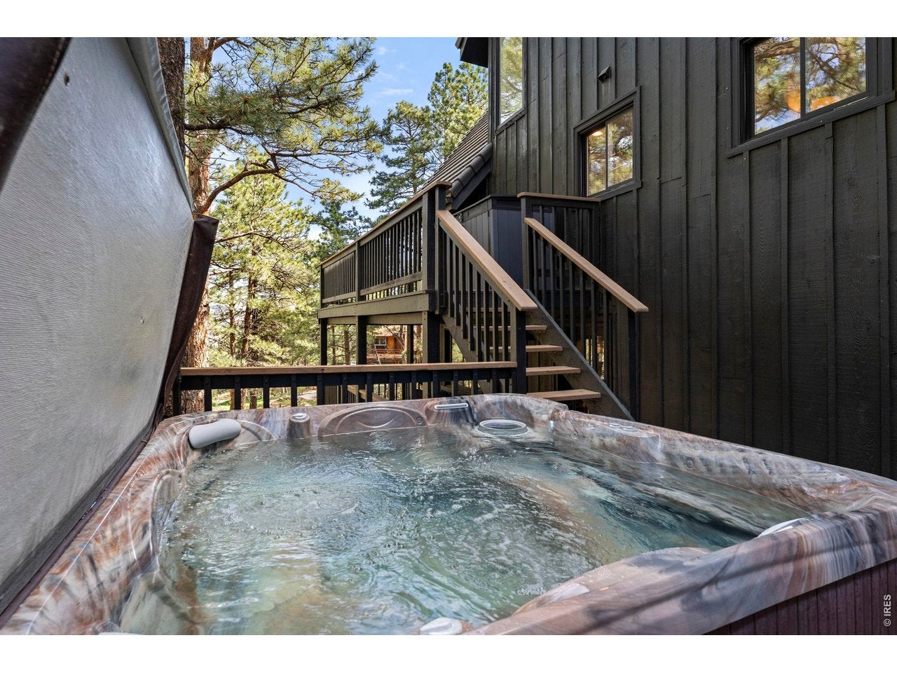 Boulder, Colorado, 80304, United States, 4 Bedrooms Bedrooms, ,4 BathroomsBathrooms,Residential,Contingent,2045742