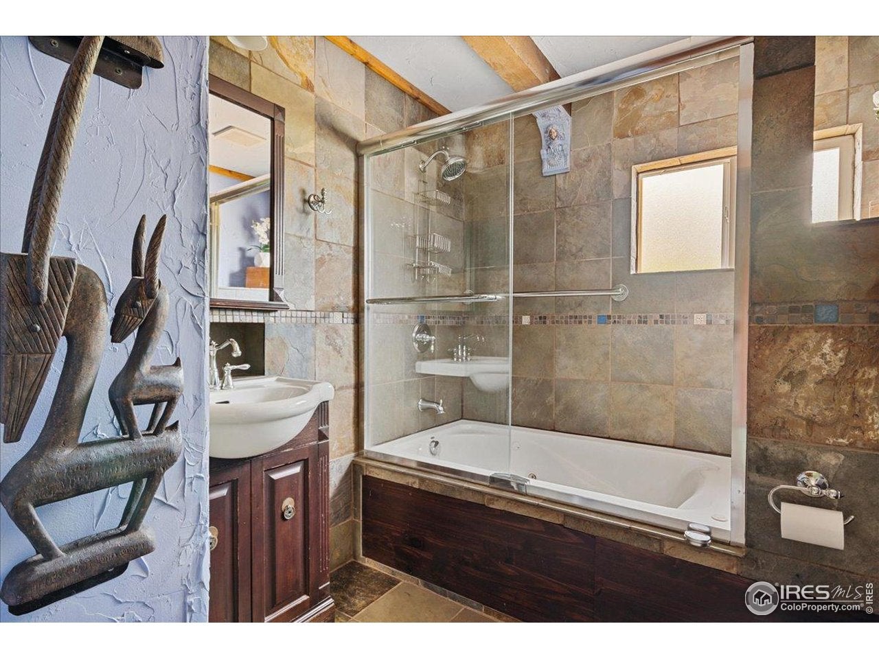 Loveland, Colorado, 80537, United States, 5 Bedrooms Bedrooms, ,2 BathroomsBathrooms,Residential,Active,1877833