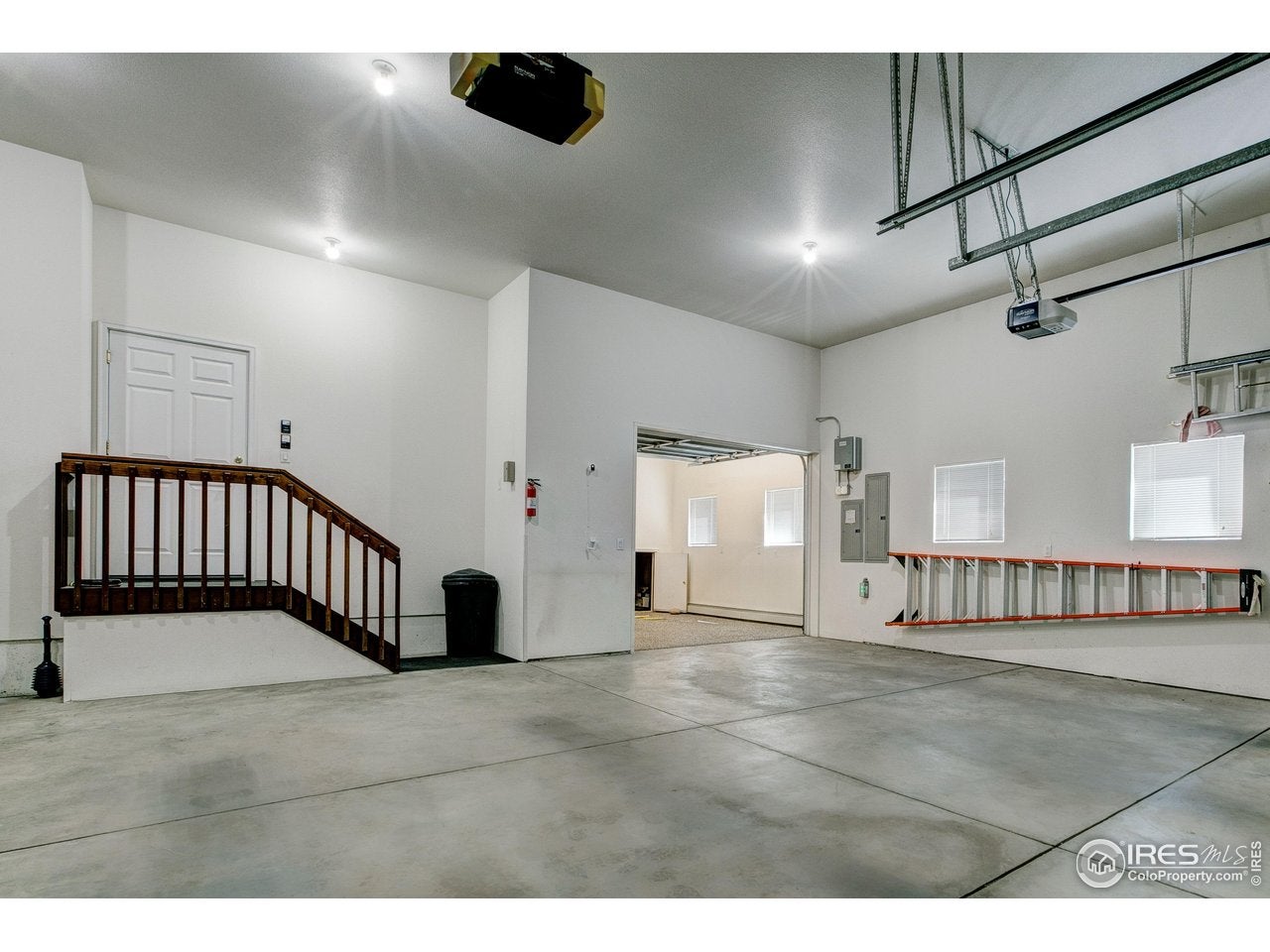 Estes Park, Colorado, 80517, United States, 4 Bedrooms Bedrooms, ,3 BathroomsBathrooms,Residential,Active,1952630