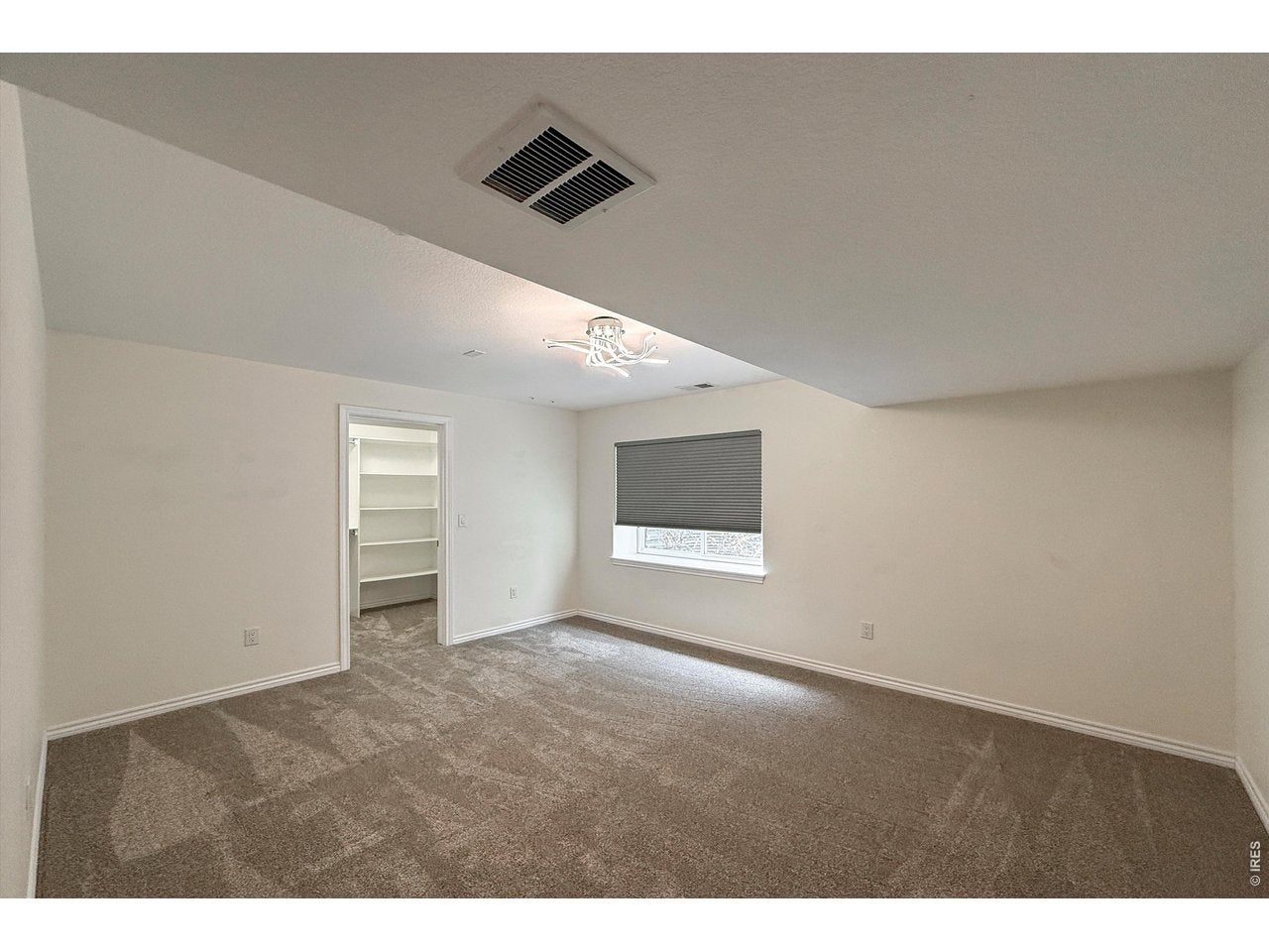 Longmont, Colorado, 80503, United States, 5 Bedrooms Bedrooms, ,5 BathroomsBathrooms,Residential,Active,2045796
