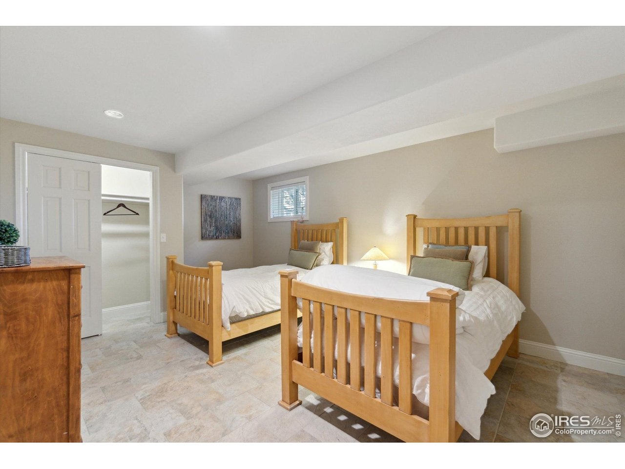 Boulder, Colorado, 80303, United States, 5 Bedrooms Bedrooms, ,3 BathroomsBathrooms,Residential,Active,2010540