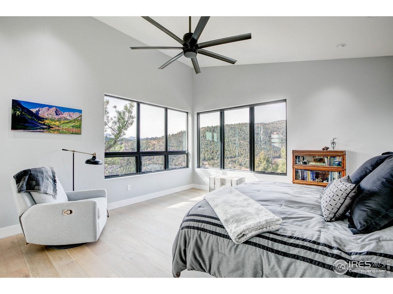 Glen Haven, Colorado, 80532, United States, 2 Bedrooms Bedrooms, ,2 BathroomsBathrooms,Residential,Active,2028533