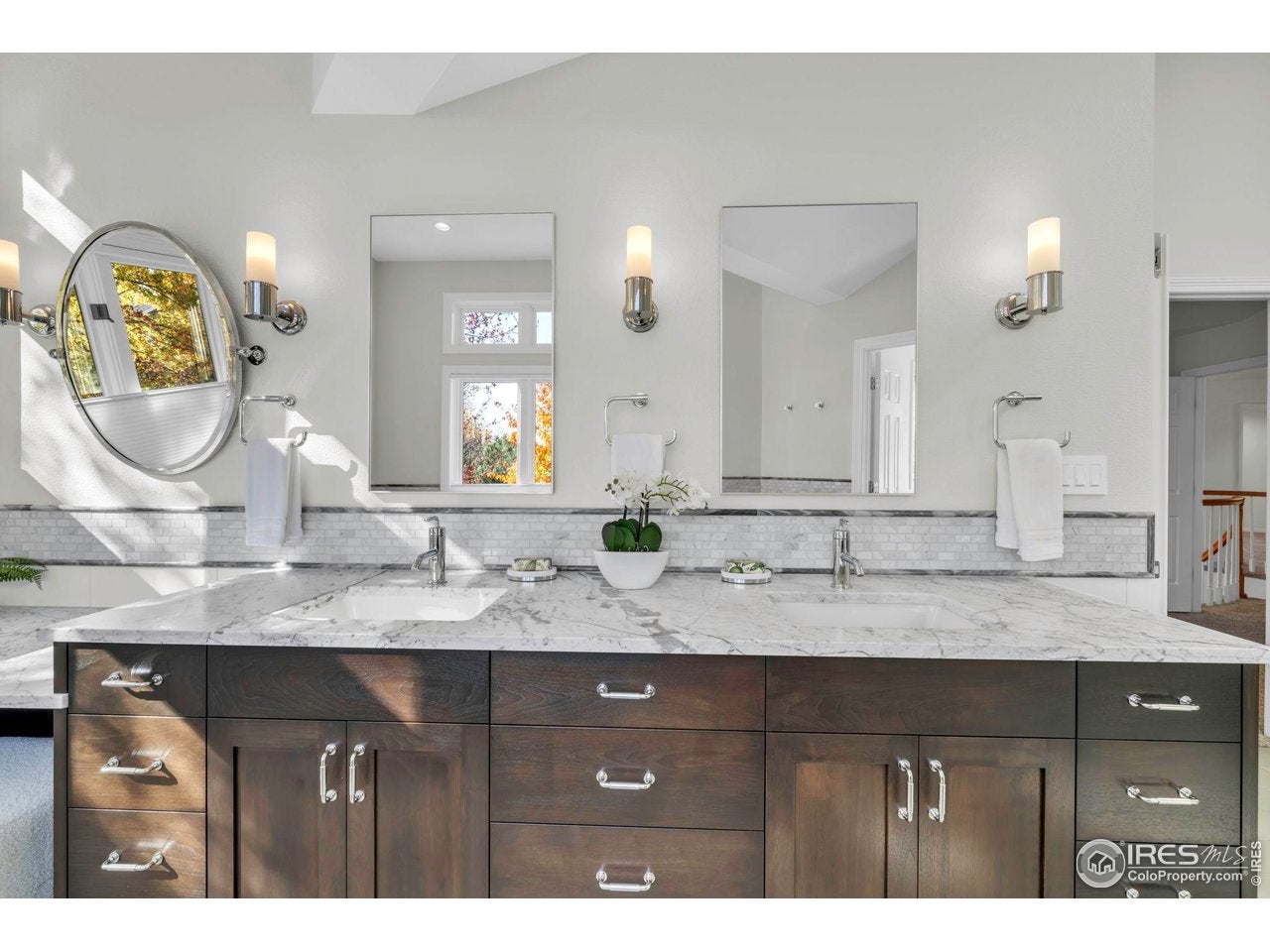 Boulder, Colorado, 80304, United States, 4 Bedrooms Bedrooms, ,5 BathroomsBathrooms,Residential,Active,1997577