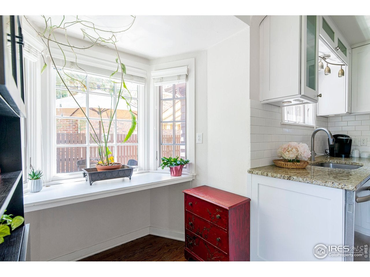 Boulder, Colorado, 80302, United States, 5 Bedrooms Bedrooms, ,2 BathroomsBathrooms,Residential,Active,1997618