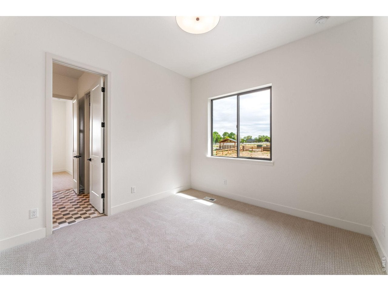 Windsor, Colorado, 80550, United States, 5 Bedrooms Bedrooms, ,4 BathroomsBathrooms,Residential,Active,1972154