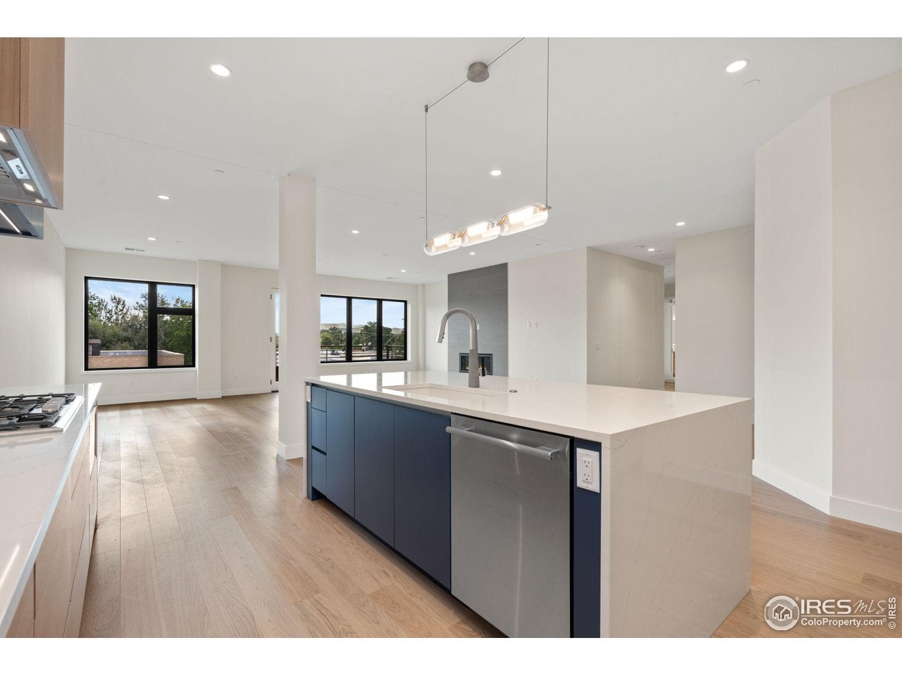 Loveland, Colorado, 80537, United States, 2 Bedrooms Bedrooms, ,3 BathroomsBathrooms,Residential,Active,1726950