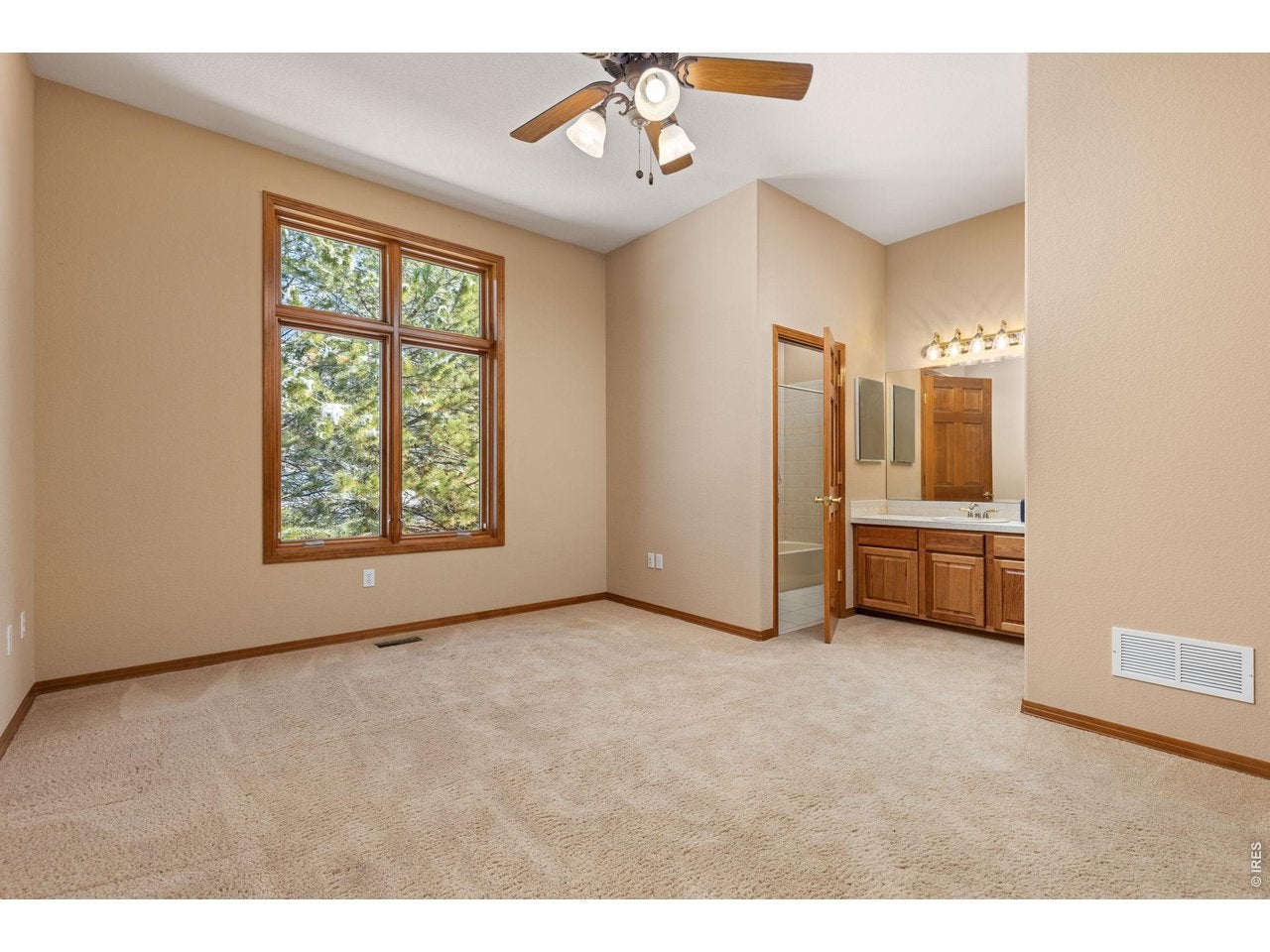 Brighton, Colorado, 80602, United States, 4 Bedrooms Bedrooms, ,3 BathroomsBathrooms,Residential,Active,2025211