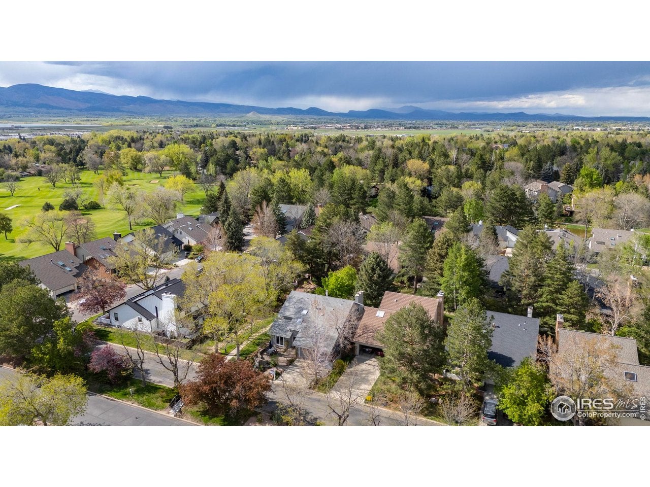 Boulder, Colorado, 80301, United States, 3 Bedrooms Bedrooms, ,4 BathroomsBathrooms,Residential,Active,1997580