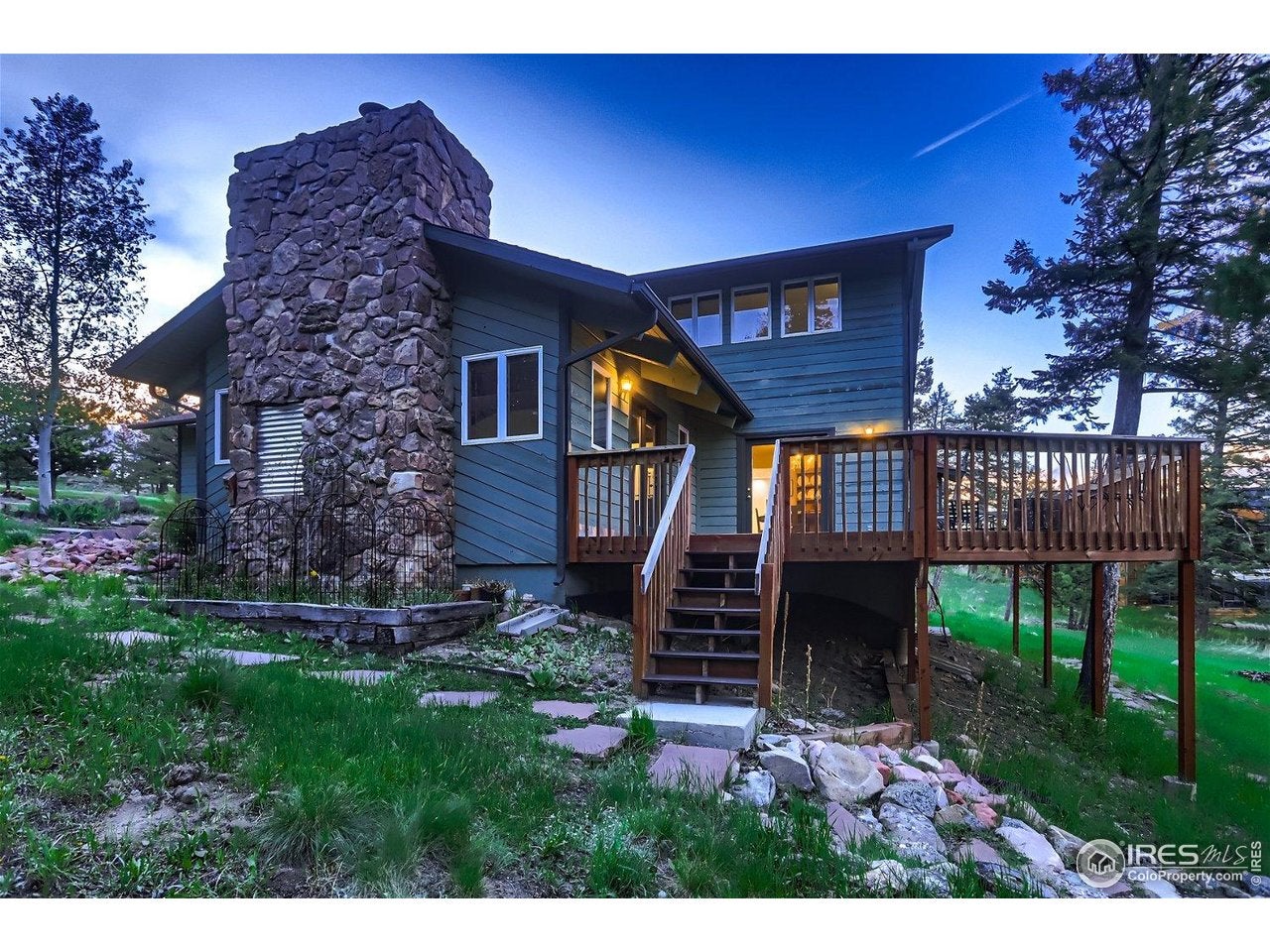 Boulder, Colorado, 80302, United States, 3 Bedrooms Bedrooms, ,3 BathroomsBathrooms,Residential,Active,2008004