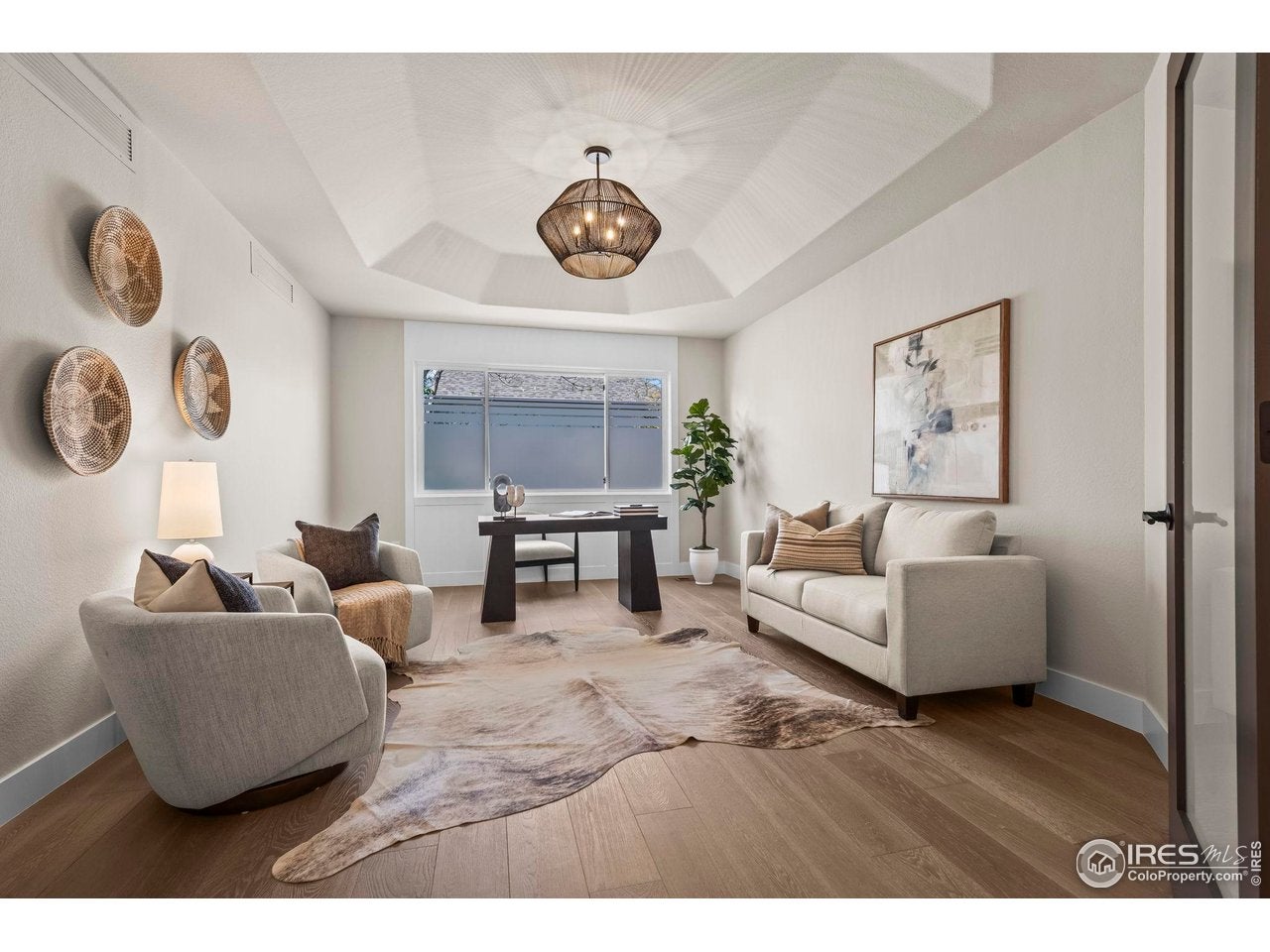 Boulder, Colorado, 80301, United States, 4 Bedrooms Bedrooms, ,4 BathroomsBathrooms,Residential,Active,1997569