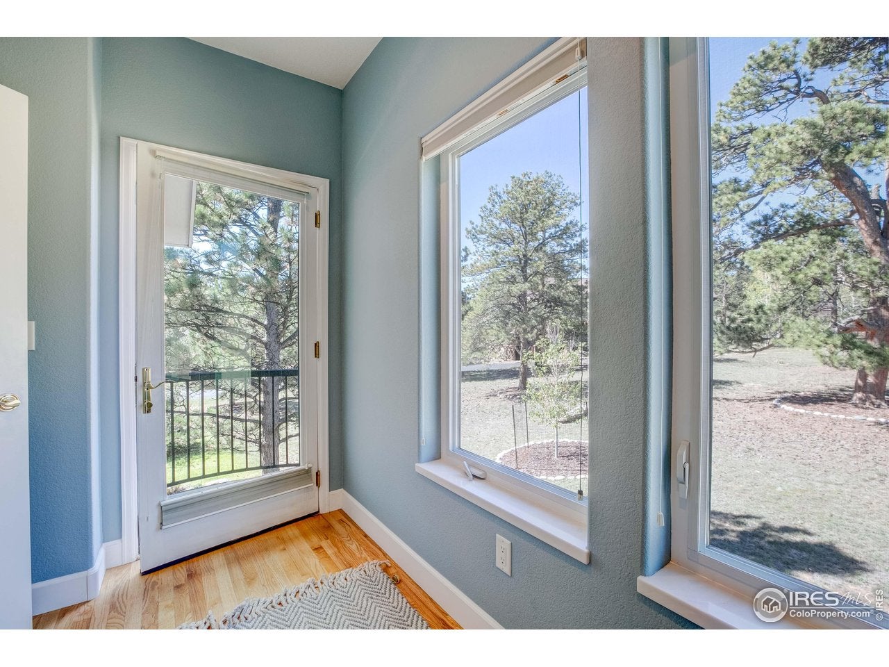 Estes Park, Colorado, 80517, United States, 4 Bedrooms Bedrooms, ,3 BathroomsBathrooms,Residential,Active,1952630