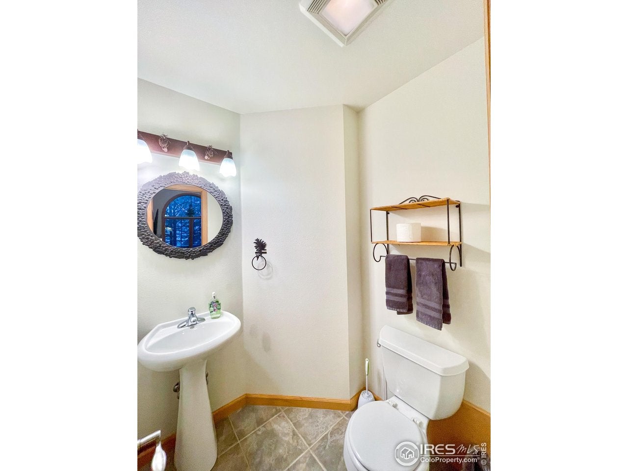 Estes Park, Colorado, 80517, United States, 3 Bedrooms Bedrooms, ,3 BathroomsBathrooms,Residential,Active,2007990