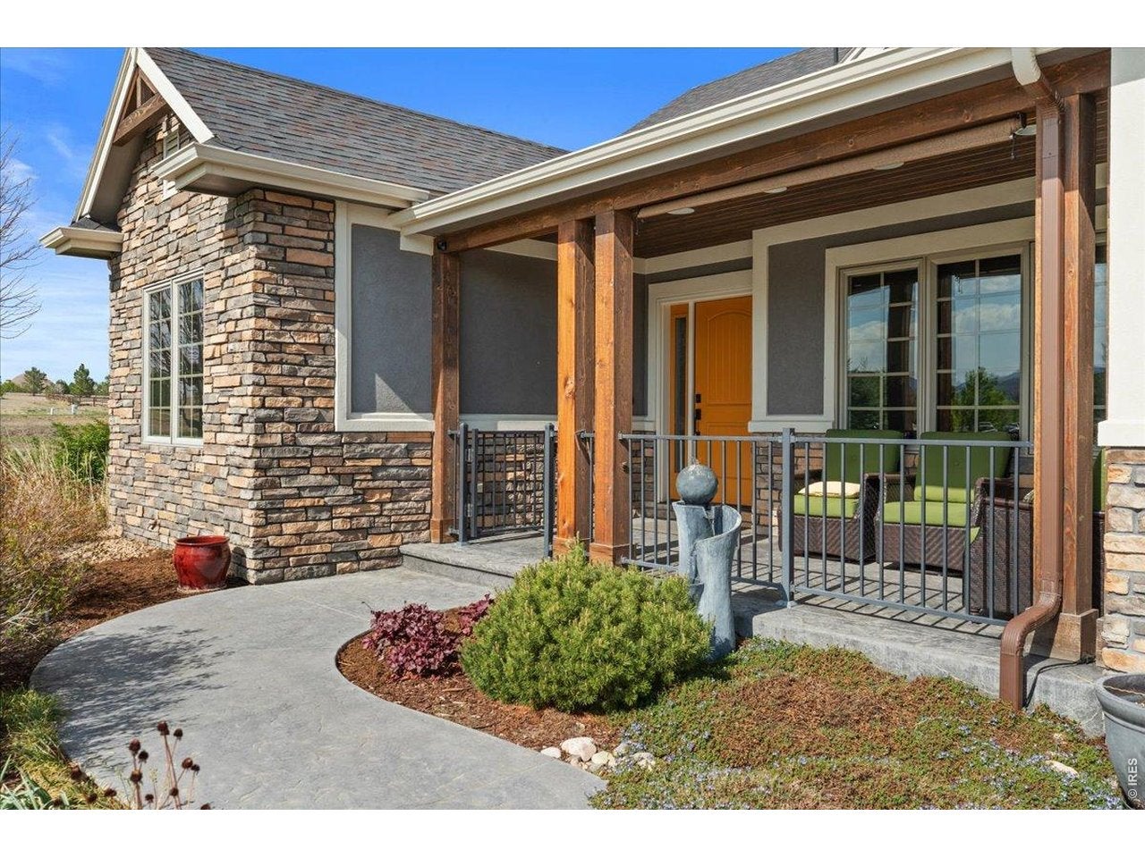 Berthoud, Colorado, 80513, United States, 3 Bedrooms Bedrooms, ,3 BathroomsBathrooms,Residential,Contingent,2052094