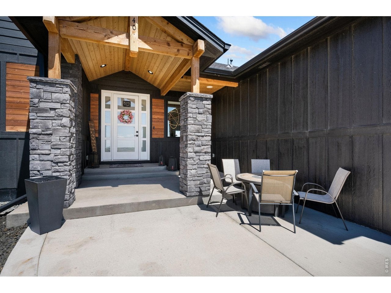 Berthoud, Colorado, 80513, United States, 5 Bedrooms Bedrooms, ,4 BathroomsBathrooms,Residential,Active,2045014