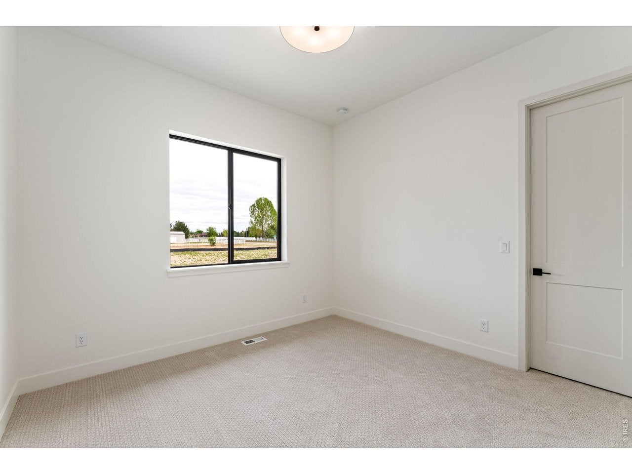Windsor, Colorado, 80550, United States, 5 Bedrooms Bedrooms, ,4 BathroomsBathrooms,Residential,Active,1972154