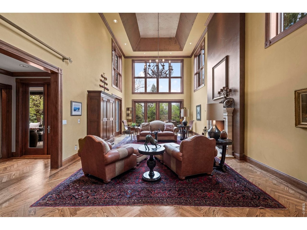Niwot, Colorado, 80503, United States, 4 Bedrooms Bedrooms, ,7 BathroomsBathrooms,Residential,Active,2033402