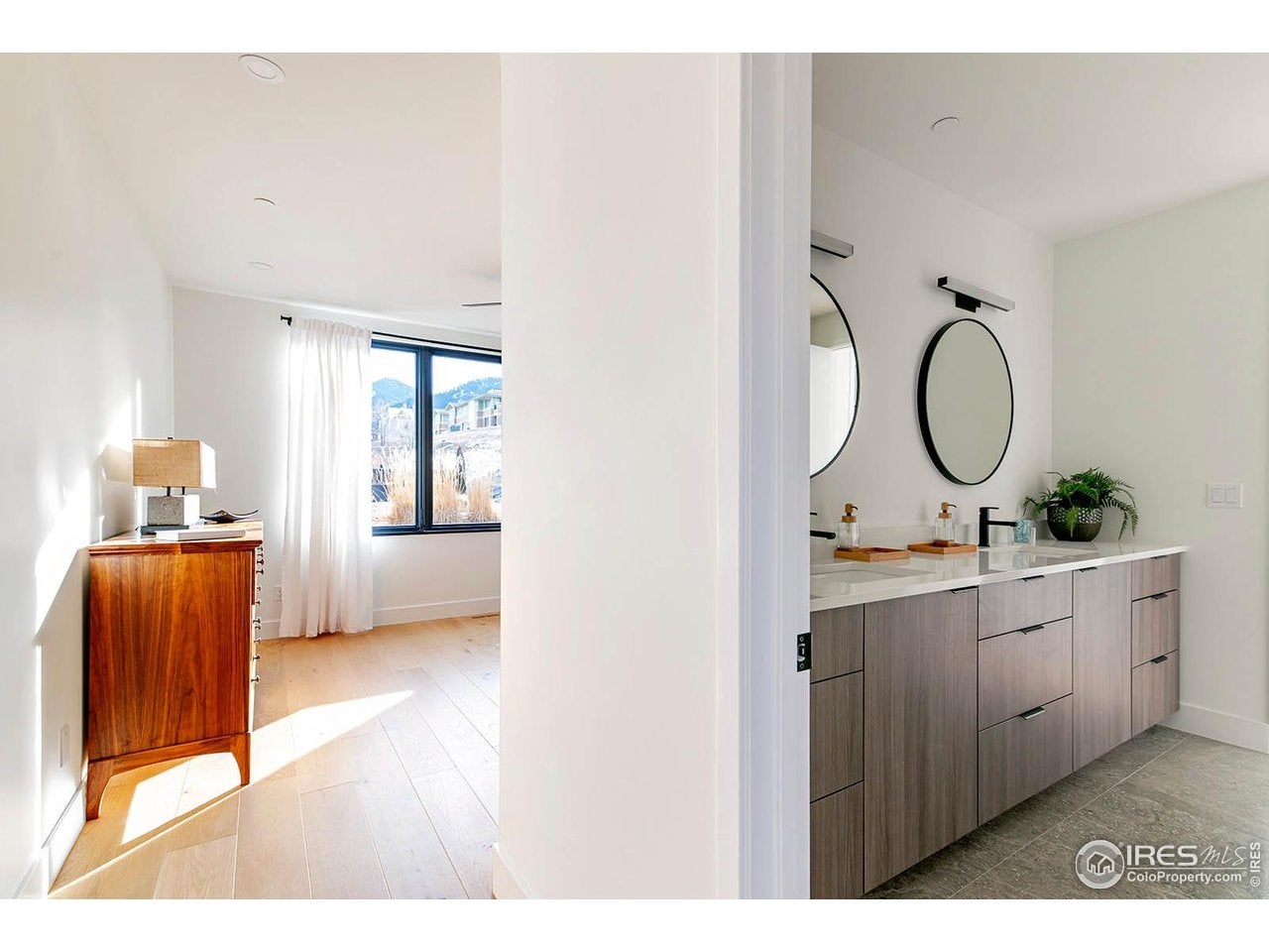 Boulder, Colorado, 80304, United States, 5 Bedrooms Bedrooms, ,5 BathroomsBathrooms,Residential,Active,2015466