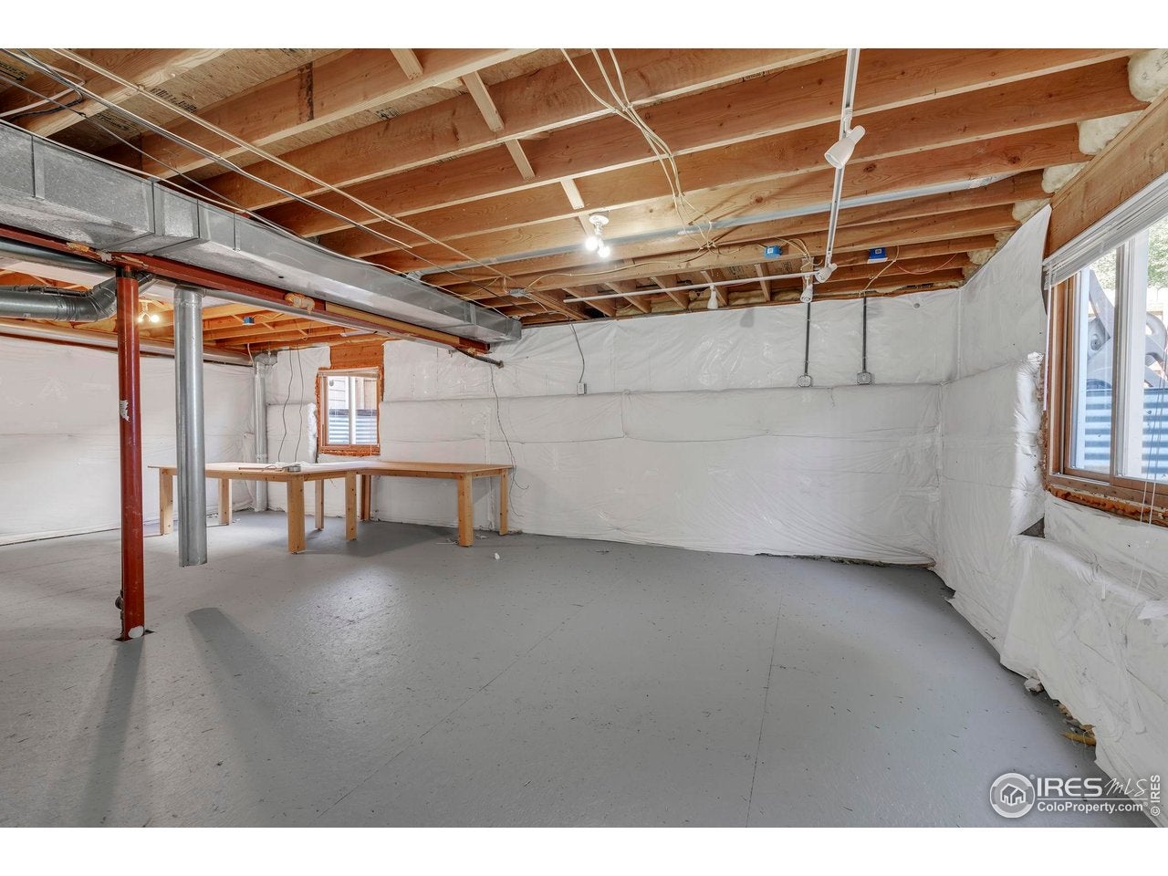 Boulder, Colorado, 80301, United States, 5 Bedrooms Bedrooms, ,3 BathroomsBathrooms,Residential,Active,2008305