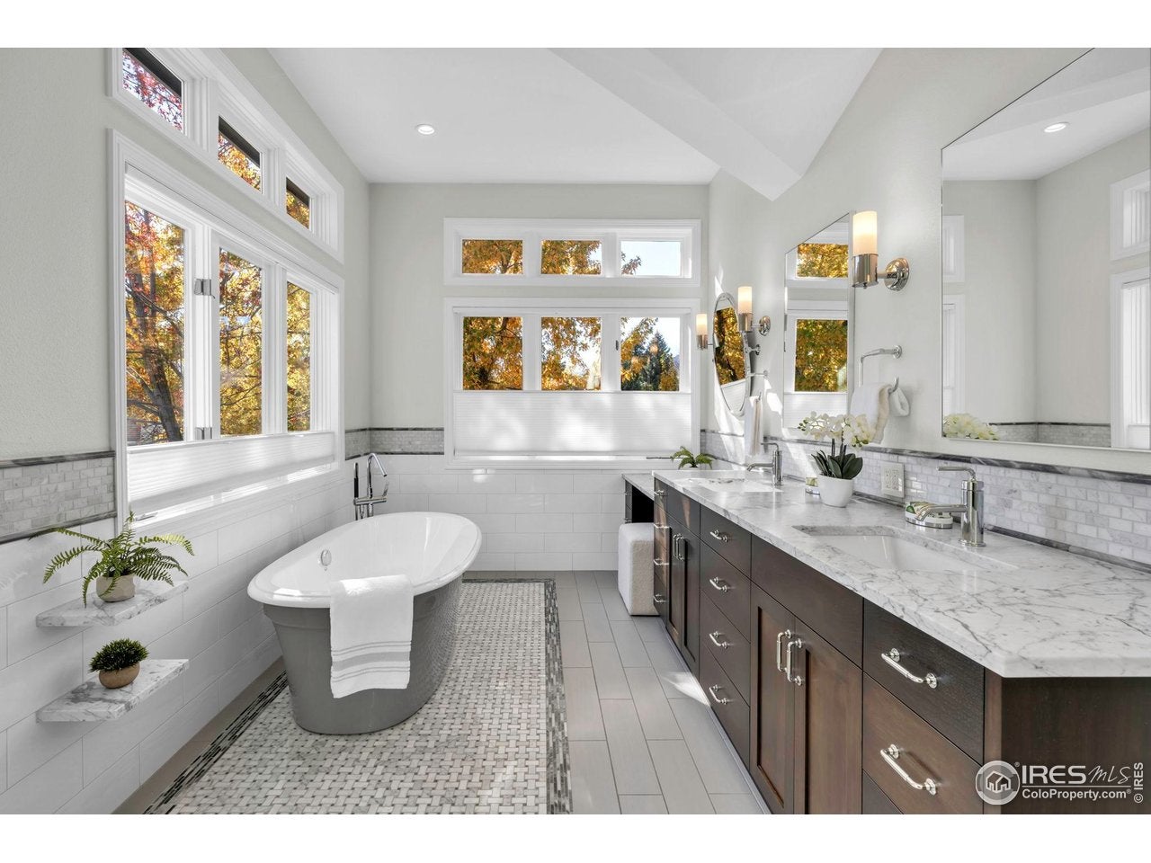 Boulder, Colorado, 80304, United States, 4 Bedrooms Bedrooms, ,5 BathroomsBathrooms,Residential,Active,1997577