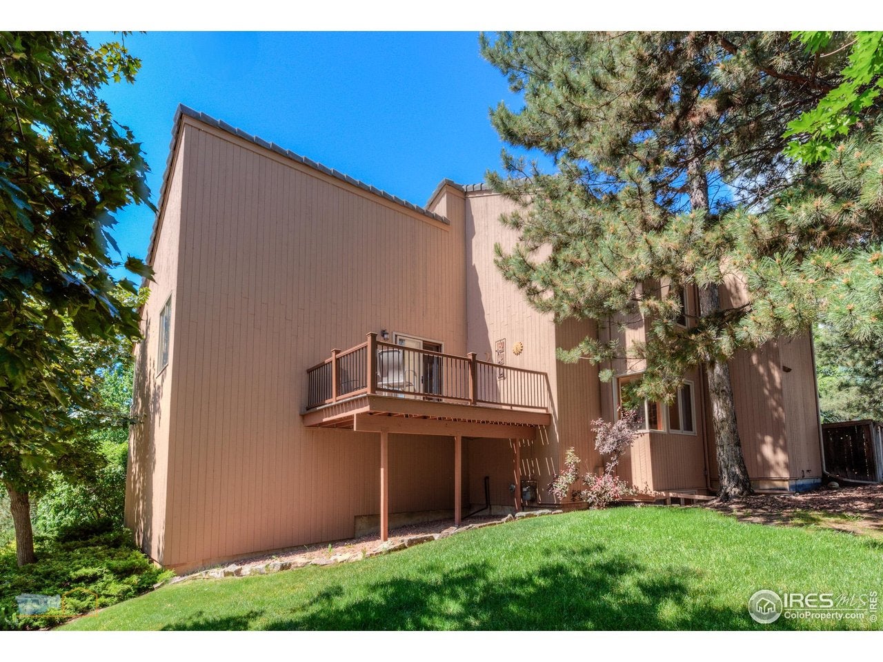 Boulder, Colorado, 80304, United States, 5 Bedrooms Bedrooms, ,4 BathroomsBathrooms,Residential,Active,1997604