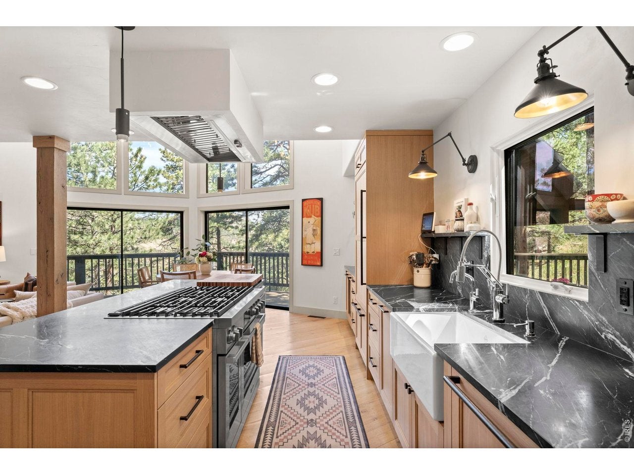 Boulder, Colorado, 80304, United States, 4 Bedrooms Bedrooms, ,4 BathroomsBathrooms,Residential,Contingent,2045742