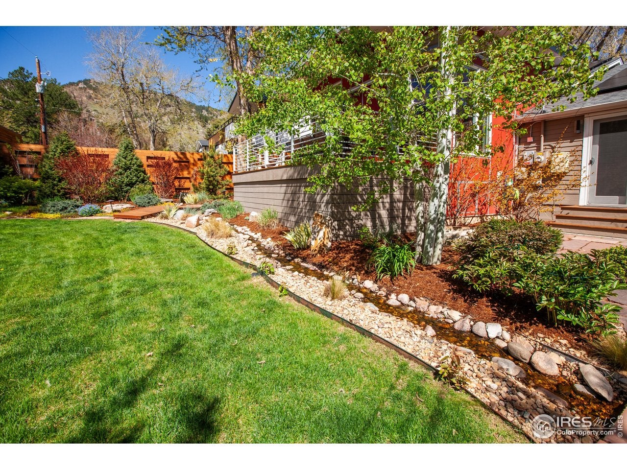 Boulder, Colorado, 80304, United States, 3 Bedrooms Bedrooms, ,3 BathroomsBathrooms,Residential,Active,1997638