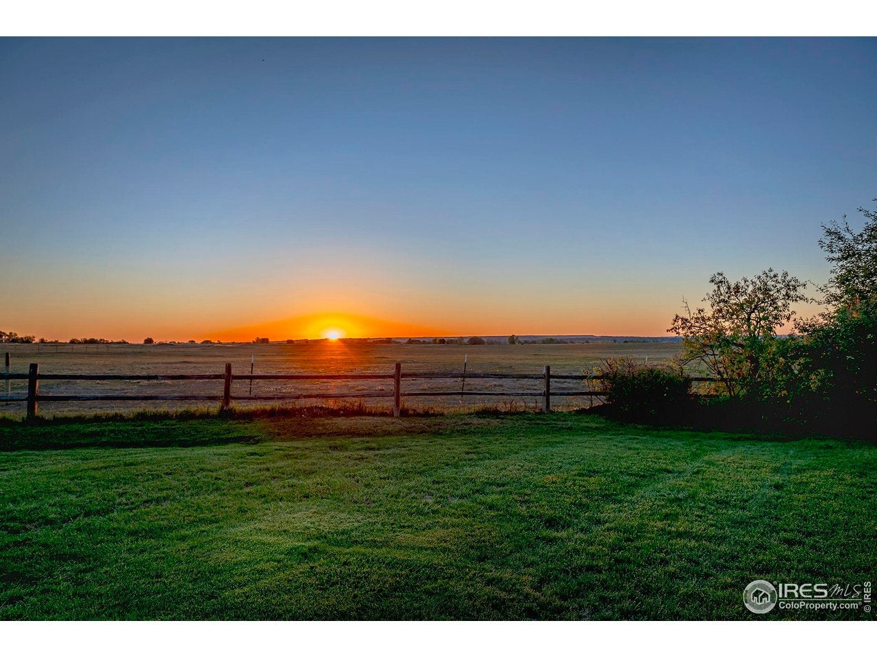 Longmont, Colorado, 80503, United States, 3 Bedrooms Bedrooms, ,3 BathroomsBathrooms,Residential,Contingent,1997617