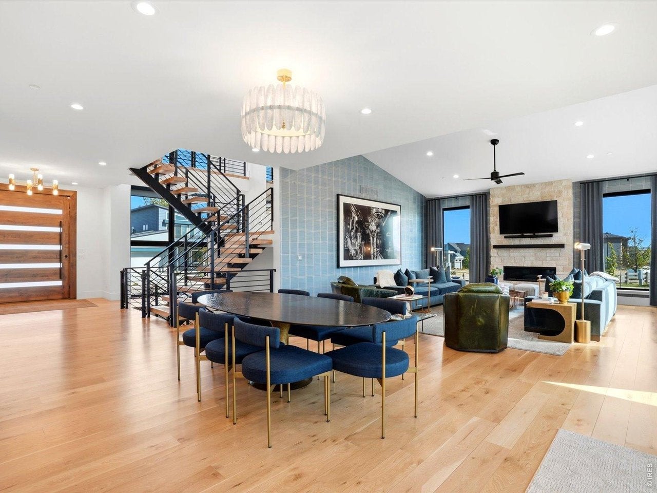 Louisville, Colorado, 80027, United States, 5 Bedrooms Bedrooms, ,7 BathroomsBathrooms,Residential,Active,2045701