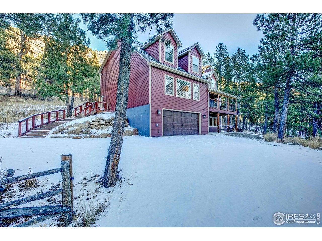 Lyons, Colorado, 80540, United States, 5 Bedrooms Bedrooms, ,4 BathroomsBathrooms,Residential,Active,2006864