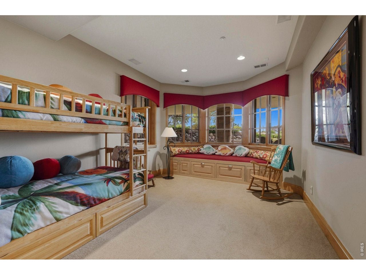 Niwot, Colorado, 80503, United States, 5 Bedrooms Bedrooms, ,6 BathroomsBathrooms,Residential,Active,2045621