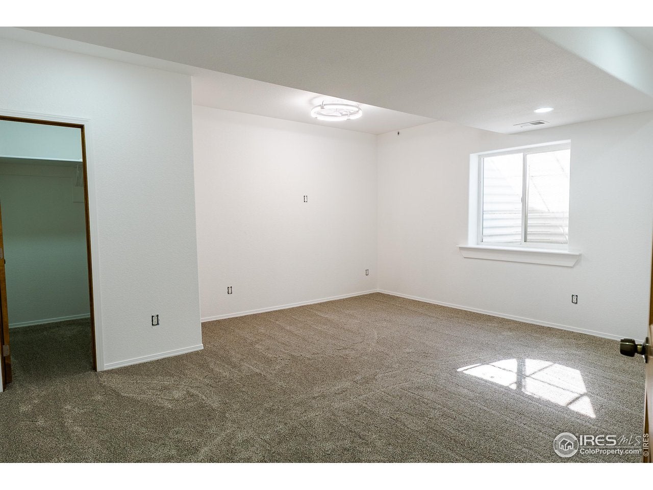 La Salle, Colorado, 80645, United States, 7 Bedrooms Bedrooms, ,4 BathroomsBathrooms,Residential,Active,2012914