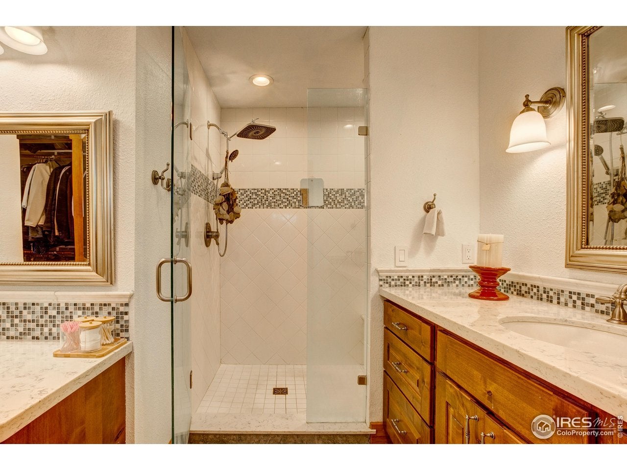 Estes Park, Colorado, 80517, United States, 4 Bedrooms Bedrooms, ,3 BathroomsBathrooms,Residential,Active,1990027