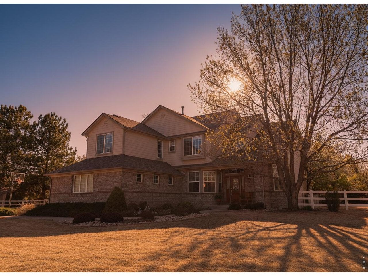 Longmont, Colorado, 80503, United States, 5 Bedrooms Bedrooms, ,5 BathroomsBathrooms,Residential,Active,2042652
