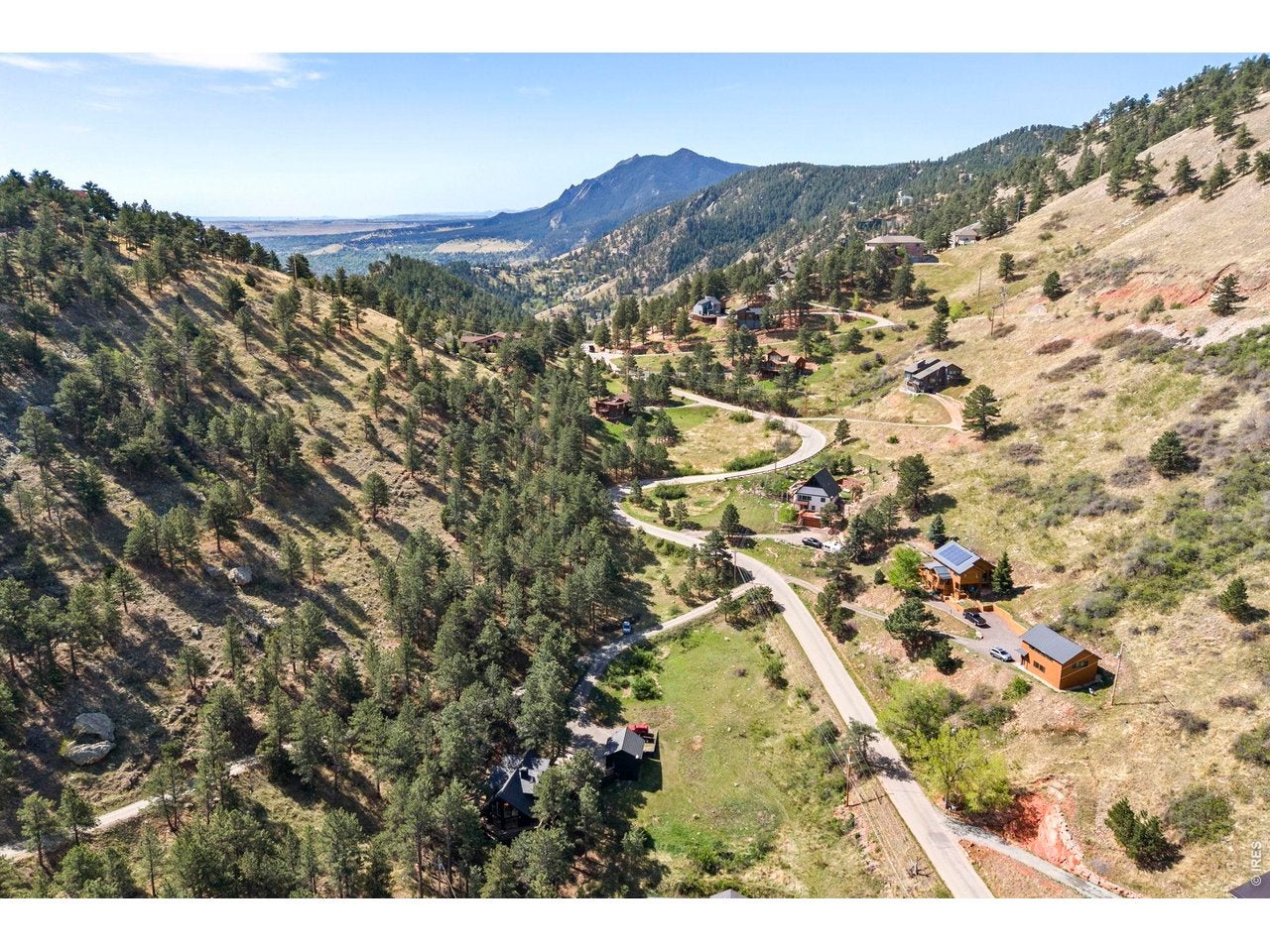 Boulder, Colorado, 80304, United States, 4 Bedrooms Bedrooms, ,4 BathroomsBathrooms,Residential,Contingent,2045742