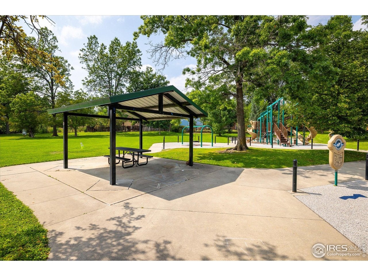 Boulder, Colorado, 80304, United States, 3 Bedrooms Bedrooms, ,2 BathroomsBathrooms,Residential,Active,1971017