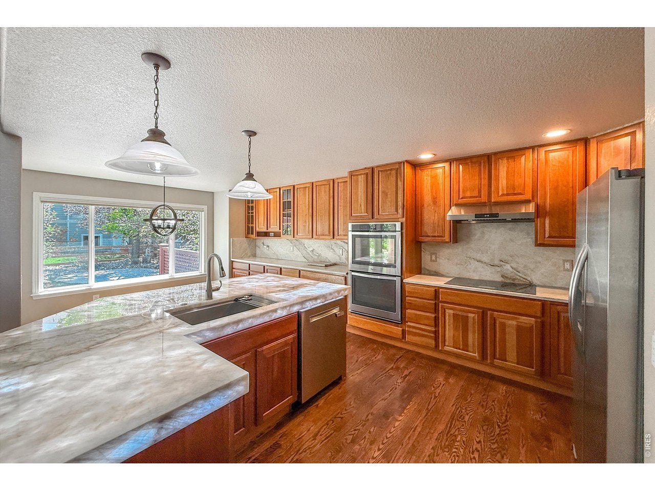 Longmont, Colorado, 80503, United States, 5 Bedrooms Bedrooms, ,5 BathroomsBathrooms,Residential,Active,2045796